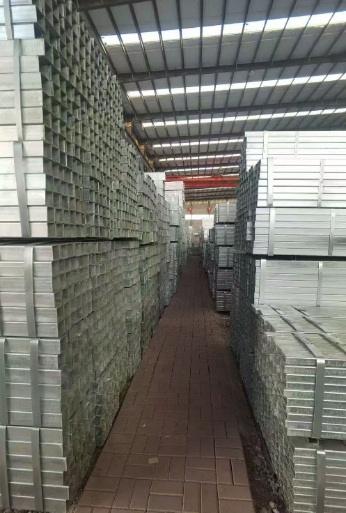 Galvanized Tubes Storage